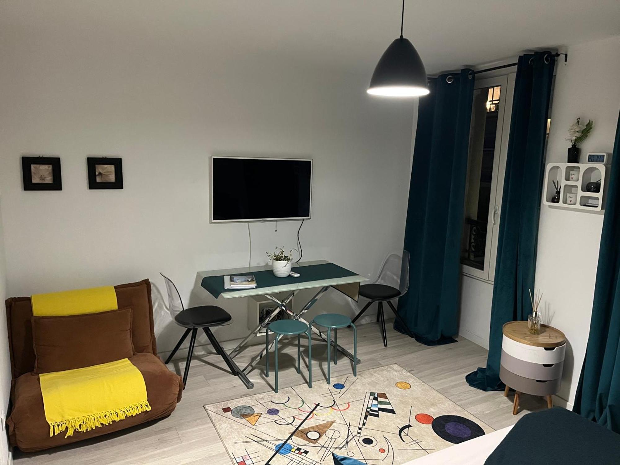Appartement Paisible Clichy Kültér fotó